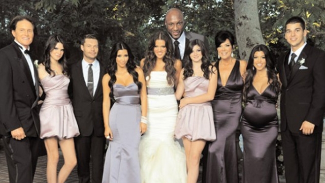 SOC in lumea vedetelor! Familia Kardashian a anuntat două divorturi intr-o săptămână! Fanii sunt stupefiati