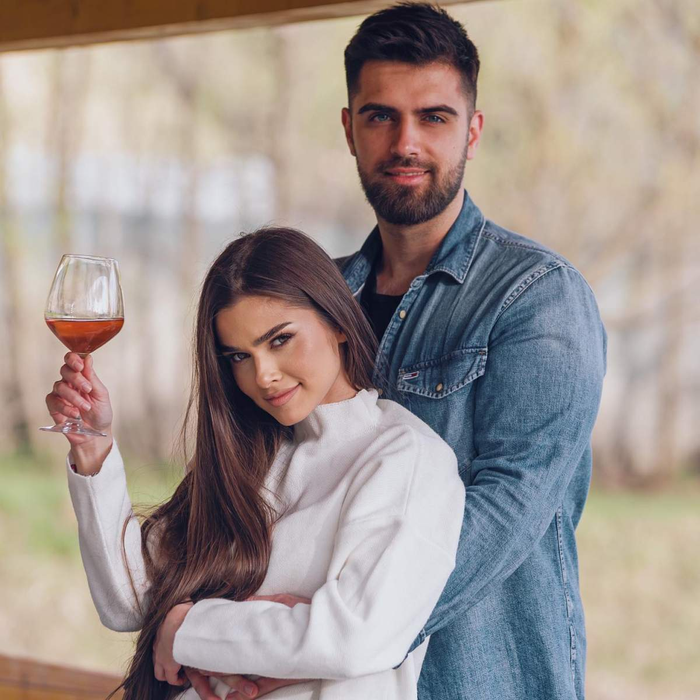 L-a trădat sau nu Theo Rose pe Alex Leonte? Manuela Lupascu dezvăluie misterul