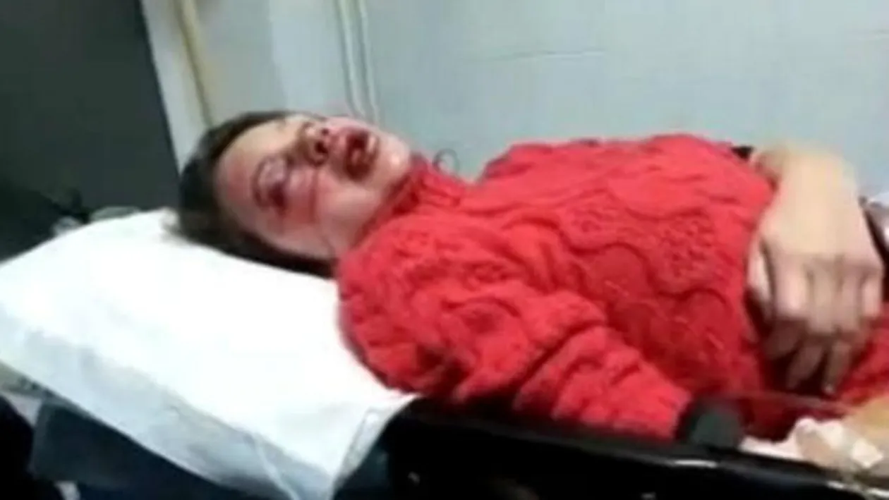 IMAGINI SOCANTE! O cunoscută jurnalista a fost SNOPITA IN BATAIE chiar in ziua de Craciun! Motivul e halucinant - VIDEO