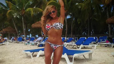 Braziliencele ar fi invidioase pe fundul ei! Anda Adam da tot ce are mai bun din ea, la piscina! “Bomba!”