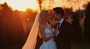 Andrei Leonte, primul câștigător X Factor, s-a căsătorit cu Laura! Primele imagini de la eveniment