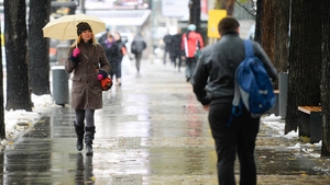Informare meteorologica de ultima ora! Se anunta lapovita si ninsoare in toata tara