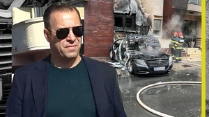Sorin Astratini a scăpat ca prin urechile acului de explozia care i-a cuprins Mercedesul azi-dimineață: "Am coborât la parter și m-am întors după șapcă"