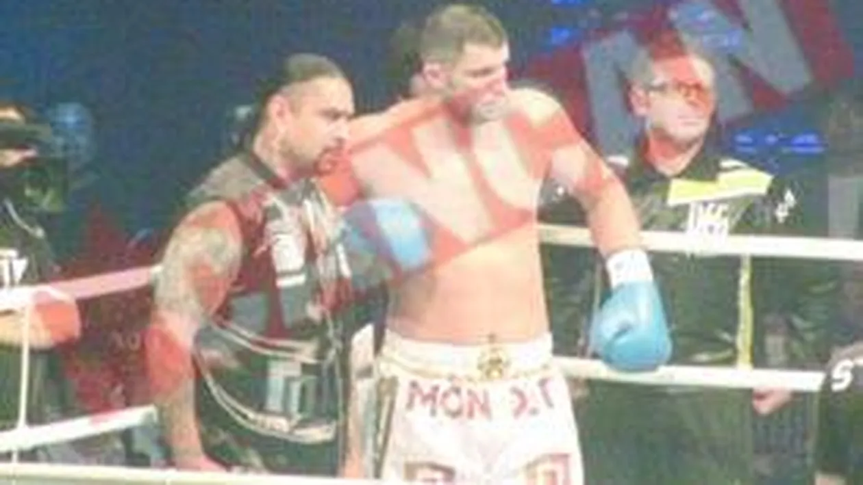 S-a relaxat cu o prietena