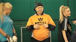 Regele il tine in sah pe Print! Nicolae Guta a lansat imnul-manea al Ligii Campionilor: "Ca si Printul Cristea..."