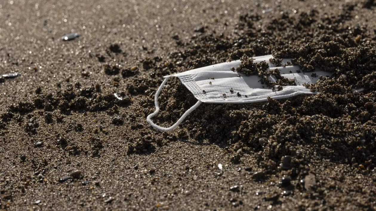 Încă un erou din linia 1 a murit după ce s-a infectat cu SARS – CoV – 2. Medicul avea 59 de ani