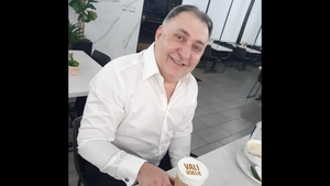 Câte apartamente are Vali Vijelie: ”Le-am pierdut numărul”. Manelistul a cheltuit milioane de euro