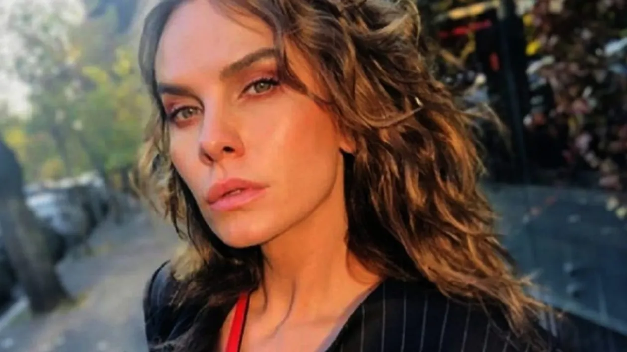 Internetul a luat-o razna! Anna Lesko s-a fotografiat fără lenjerie intimă