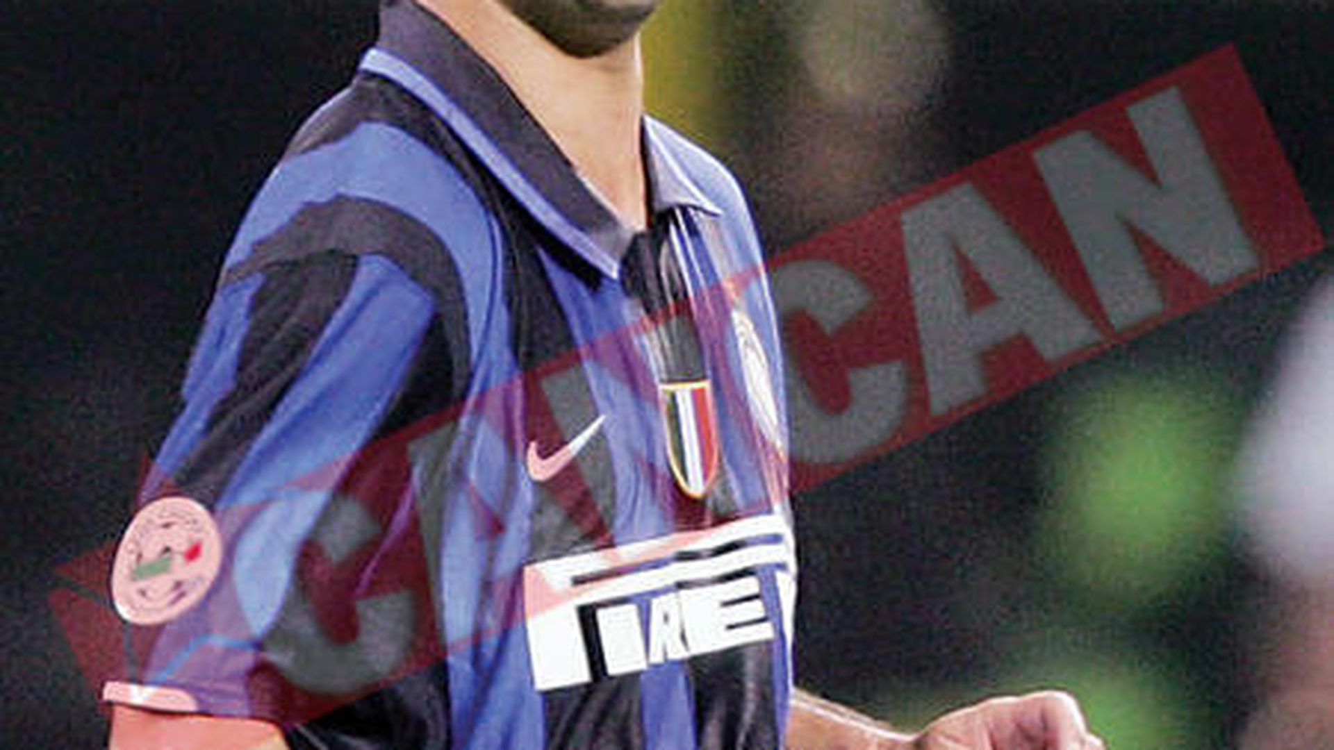 Chivu ii promite portocale si tigari lui "Piti" la racoare!