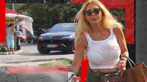 Maya Marcu, una dintre cele mai sexy milionare din România, s-a dus la piață cu un superb Lamborghini Urus de 350.000 de euro