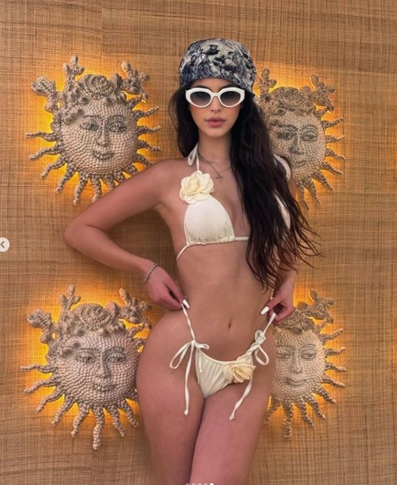Eva Zaharescu, fiica Andreei Berecleanu/ sursă foto: Instagram