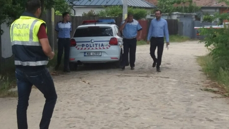 VIDEO. Șoferul împușcat de polițiști în trafic, la Craiova, este un interlop care ar fi trimis sute de romi la cerșit în SUA