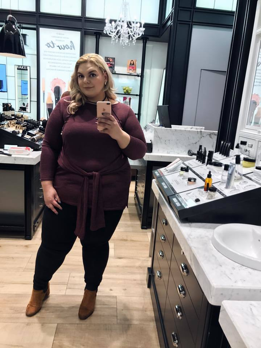 Are 120 de kilograme şi e model internaţional! Clujeanca DIANA SECARĂ:,,În copilărie eram foarte slabă‘’