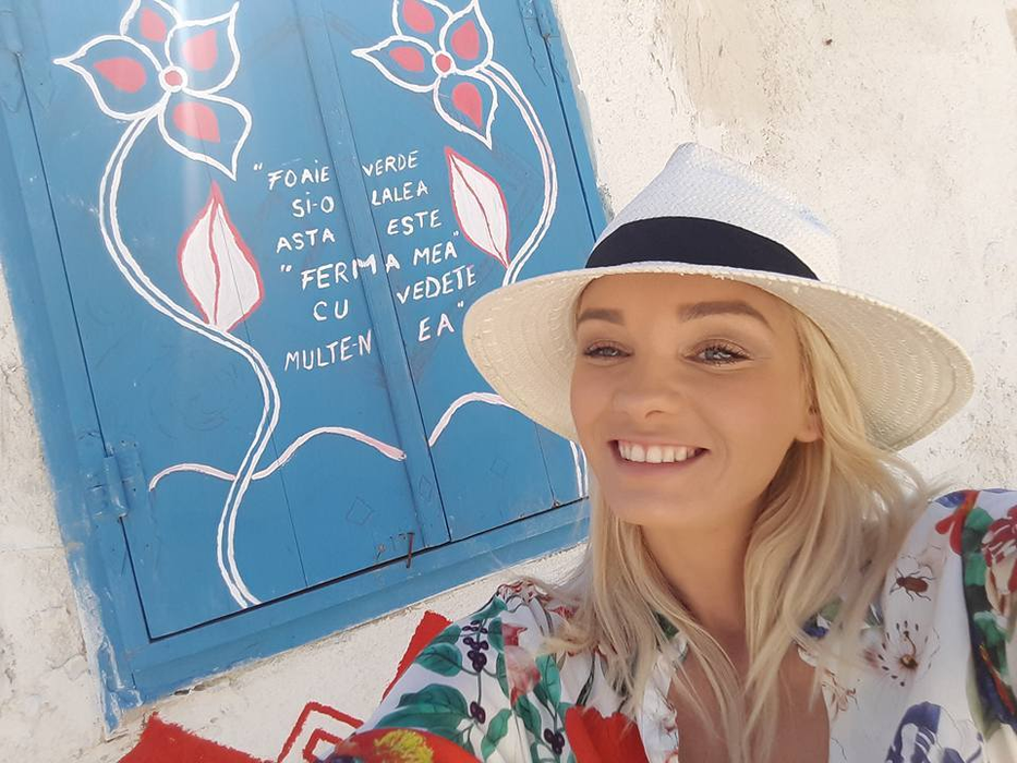 MARIA CONSTANTIN reacţionează după ce a fost acuzată de furt:”Dacă te bagi în albia de porci…“