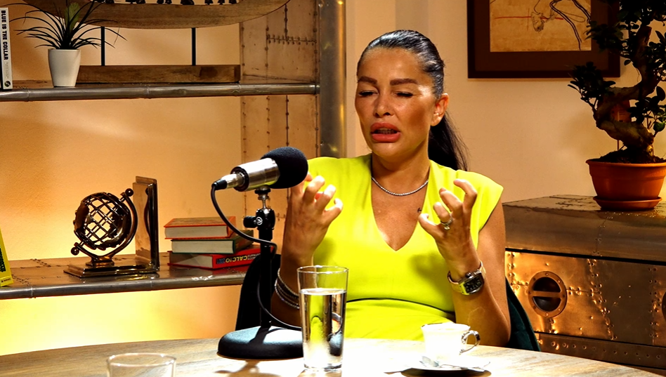A doua parte a podcastului "Taclale" cu invitata Brigitte Pastramă va fi difuzată joi, 18 august, de la ora 20.00 pe CANCAN.RO și pe canalul de YouTube CANCAN