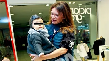 Ce au in comun Mihaela Radulescu cu Maria Marinescu si Corina cu Amalia Nastase? Poarta incaltaminte identica!