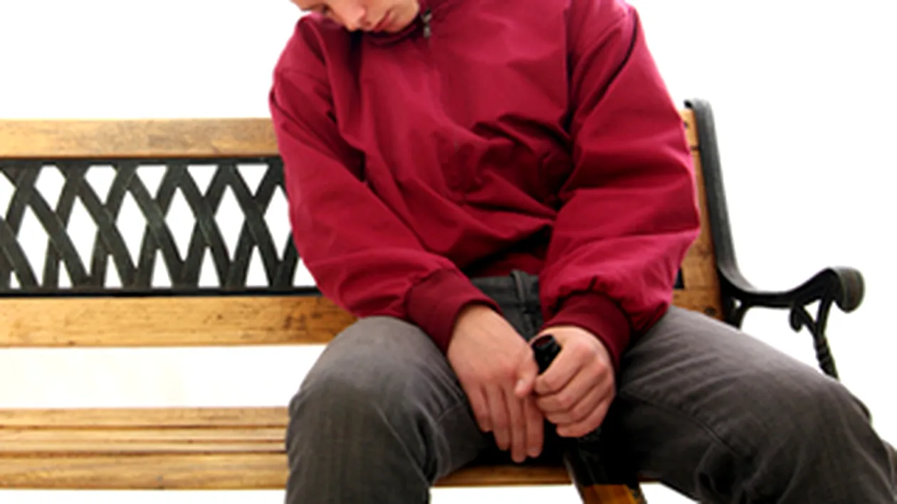 Un baiat de 14 ani din Barlad a fost gasit pe strada in coma alcoolica