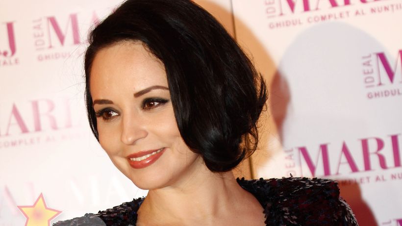 Andreea Marin trage din greu la sala sa-si recupereze silueta de acum 20 de ani! Uite-o cum isi „sculpteaza” soldurile!