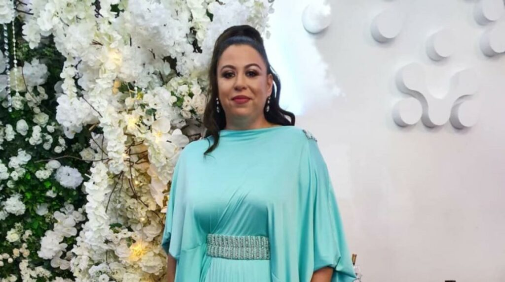 Oana Roman, fotomodel în Ploieşti! Cum apare vedeta pe panourile publicitare din oraş