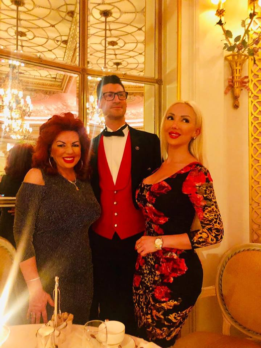 Fiica lui Carmen Harra a făcut anunțul mult așteptat! Alexandra Harra, mamă de gemeni
