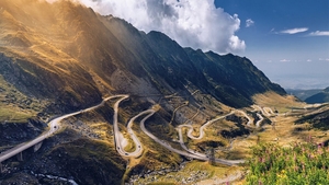Șoseaua din România mai frumoasă decât Transalpina și Transfăgărășan. Are 106 kilometri și puțini au auzit de ea