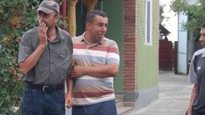 Scandal între tatăl Denisei Răducu şi iubitul ei! Bătrânul vrea să-l dea afară din casa cântăreţei