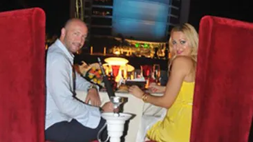 Raluca Zenga i-a transmis La multi ani sotului intr-un mod inedit! Vezi cum au sarbatorit in Dubai!