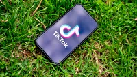 Trucul periculos de pe TikTok care a băgat-o în spital! Ce a făcut o tânără din Marea Britanie acasă: „Eram într-o agonie absolută”