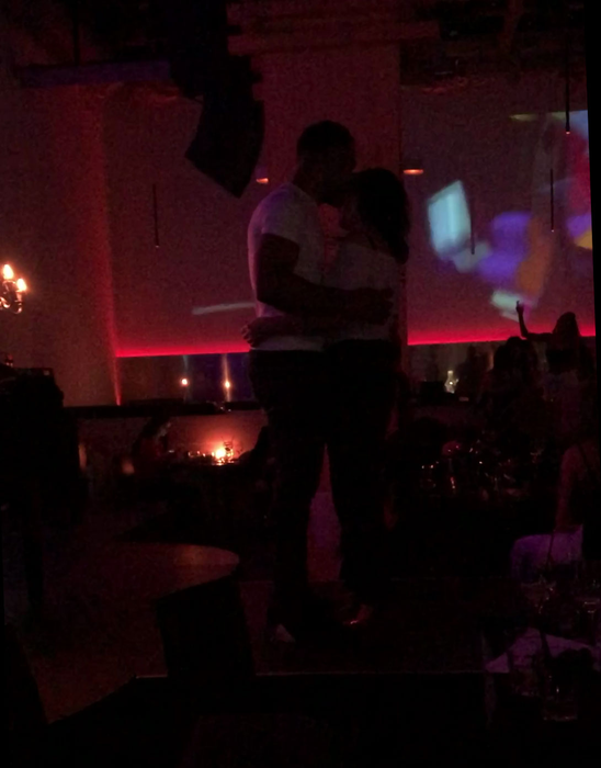 Geta Voinea s-a distrat la maximum, alături de un stripper, de Ziua Internațională a Femeii