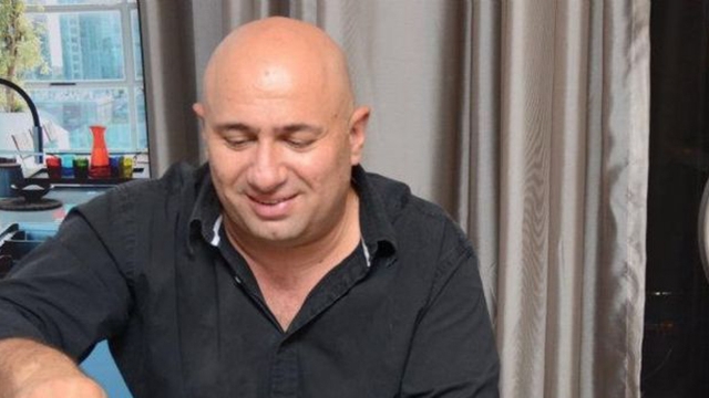 Nu te-ai fi asteptat niciodata sa vezi asa un “chef”! Cum a fost fotografiat Catalin Scarlatescu
