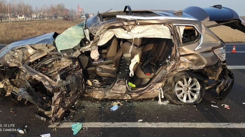 Accident grav pe DN5. Planul roșu de intervenție a fost activat. Un bărbat a murit pe loc, iar alte șapte persoane sunt rănite