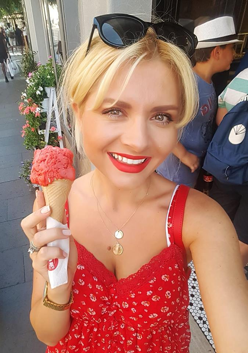 Bucurie în showbiz-ul românesc! Cântăreața este însărcinată a doua oară