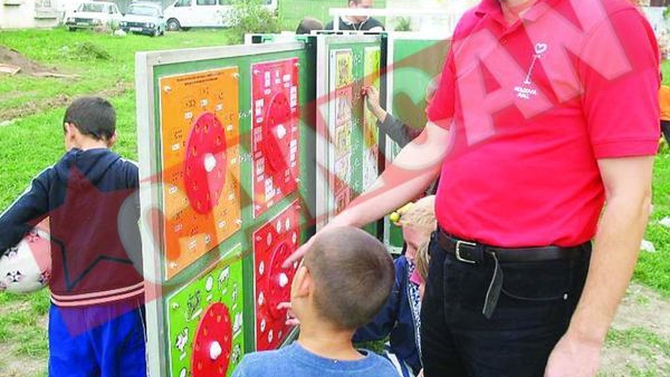 Scoala ambulanta pentru copiii strazii