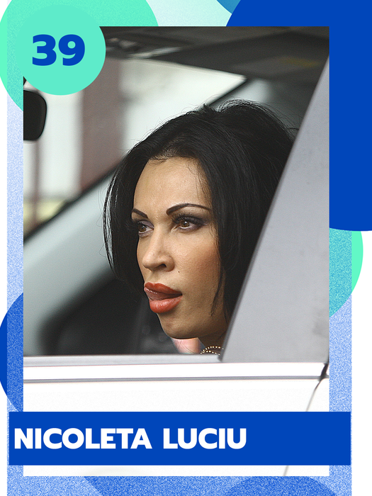 Atenție! Inna, Delia sau Antonia fac show! TOP 50 sexy-vedete care s-au jucat cu limbuțele în văzut tuturor