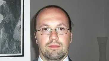 Coincidenta macabra in familia avocatului sinucigas a lui Adamescu! Bunica lui a fost calcata de tren, in drum spre manastire!