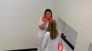 Două asistente medicale din Craiova, surprinse în timp ce fumau în holul spitalului în care lucrau. Ce reacție a avut directorul unității medicale
