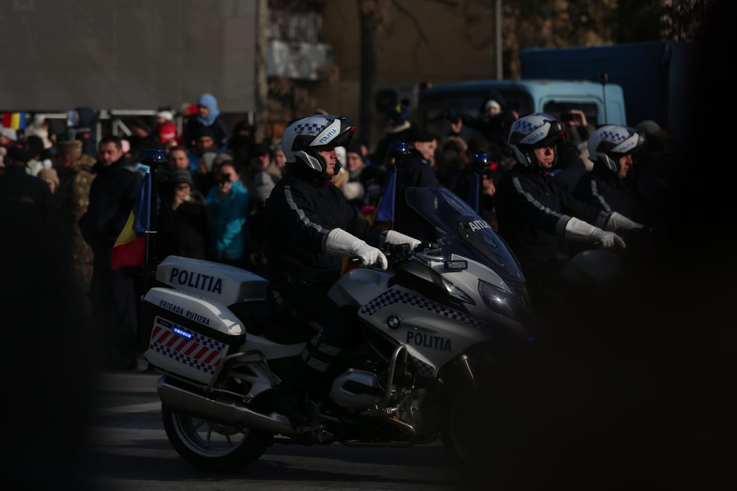 CANCAN.ro transmite LIVE de la mega-parada Centenarului. La mulți ani, România!