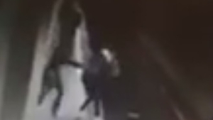 Mama criminalei de la metrou, mărturii halucinante! Cum a explicat gestul fiicei sale