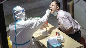 După 150 de ani de când a fost exterminat, virusul s-a întors în Europa și face prăpăd. Maladia care a distrus omenirea în epoca Victoriană poate produce o nouă pandemie