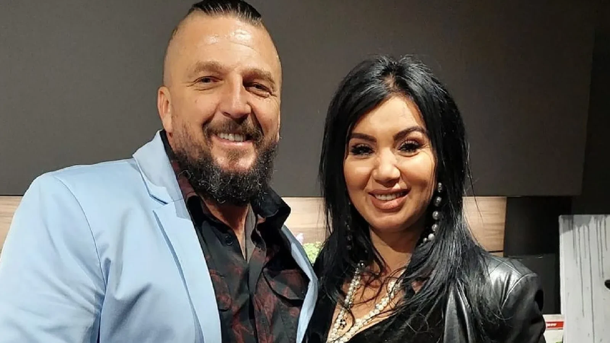 Adriana Bahmuțeanu și George Restivan vor face nunta în America! În ce locație și ce relație are bruneta cu soacra ei, după cununie?