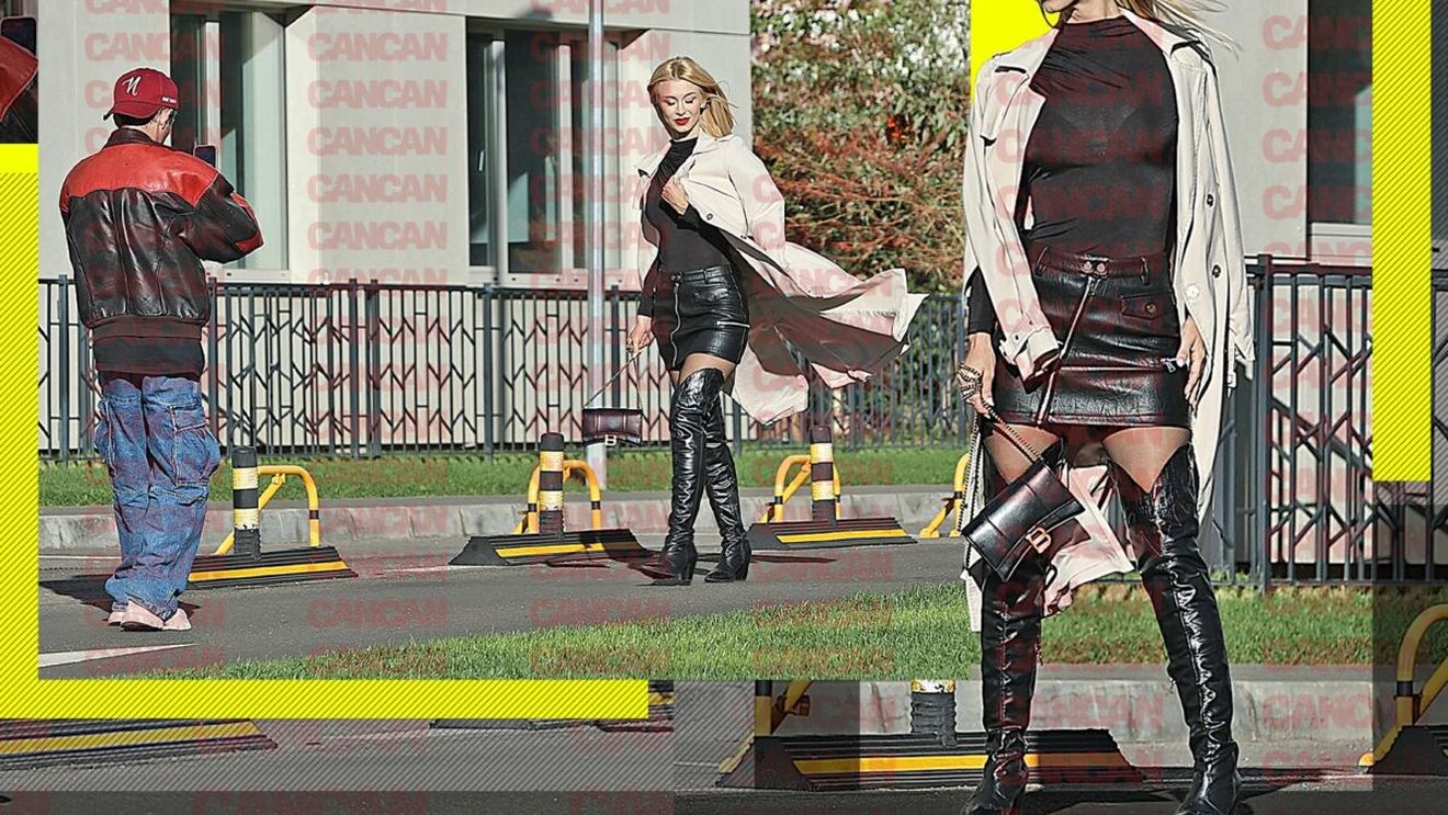 Tinerelul înfierbântat de Andreea Bălan ziua-n amiază mare. Jurata TCDU s-a lăsat pozată în toate pozițiile de un amic! Ședință foto în fustița erotică!