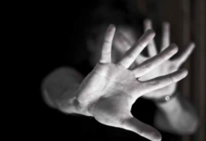 O mondenă mega-cunoscută își denunță iubitul și a cerut ordin de protecție împotriva lui