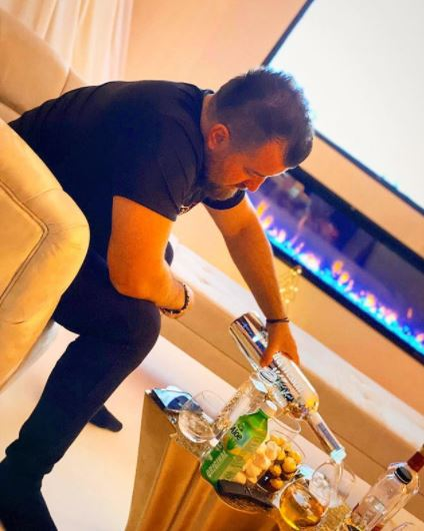 El este denunțătorul lui Alex Bodi! “Sharpele Nebunu” & fostul soț al Biancăi au fost “frați” până să-i probeze DIICOT-ul: mega-party-uri cu șampanii scumpe + au împărțit un Rolls Royce și… | SUPER GALERIE FOTO