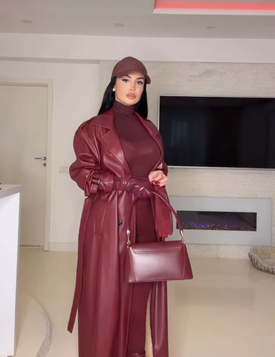 Cine e invitata de la nunta lui Dorian Popa care a întors toate privirile. S-a fotografiat lângă bolizii influencerului