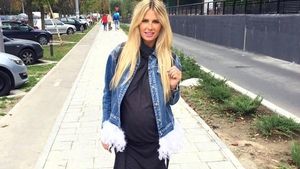 Andreea Bănică şi-a luat fanii prin surprindere. Mămică înainte de termen ? 