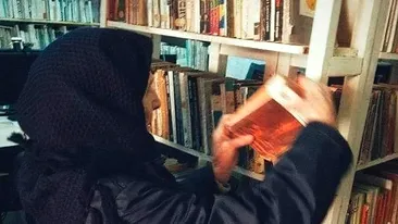 Emoționant. Povestea Mariei Cazacu, femeia care la 95 de ani citește cărți fără ochelari. Trimisă la muncă din copilărie, acum e fan romane polițiste
