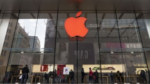 Un adolescent de 16 ani din Australia a atacat cibernetic rețeaua Apple și a descărcat fișiere interne