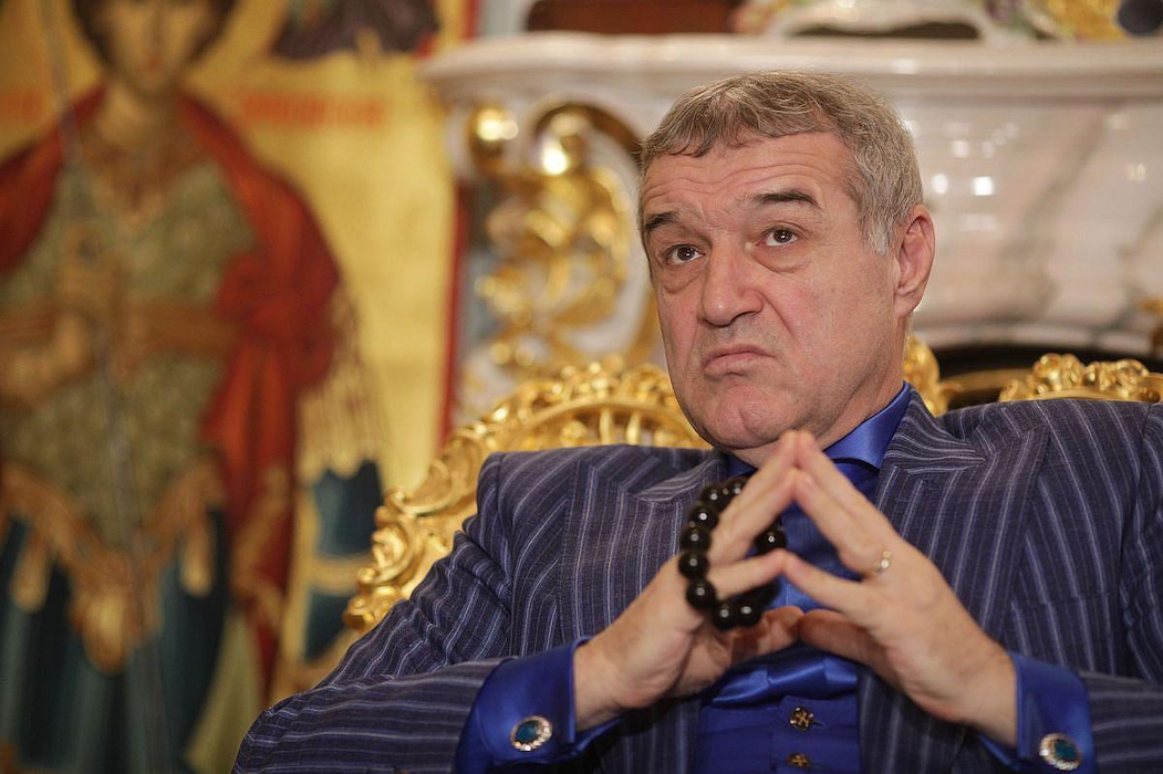 Reacția halucinantă a lui Gigi Becali când a fost prins de polițiști fără declarație: ”Păi ce-i aia? Ce să fac? Eu fac declaraţie pentru mine?”