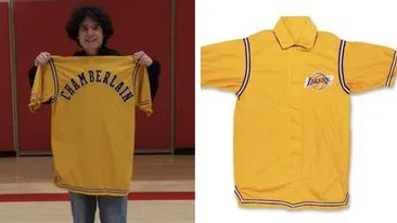 Un tânăr a plătit doar 3 dolari pentru o jachetă veche. Obiectul s-a dovedit a fi o comoară din istoria NBA