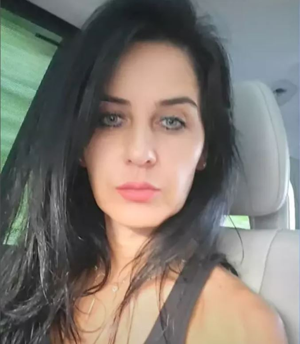 Camelia nu vrea să lase lucrurile asa, astfel că a depus plângere împotriva lui Cătălin Crișan